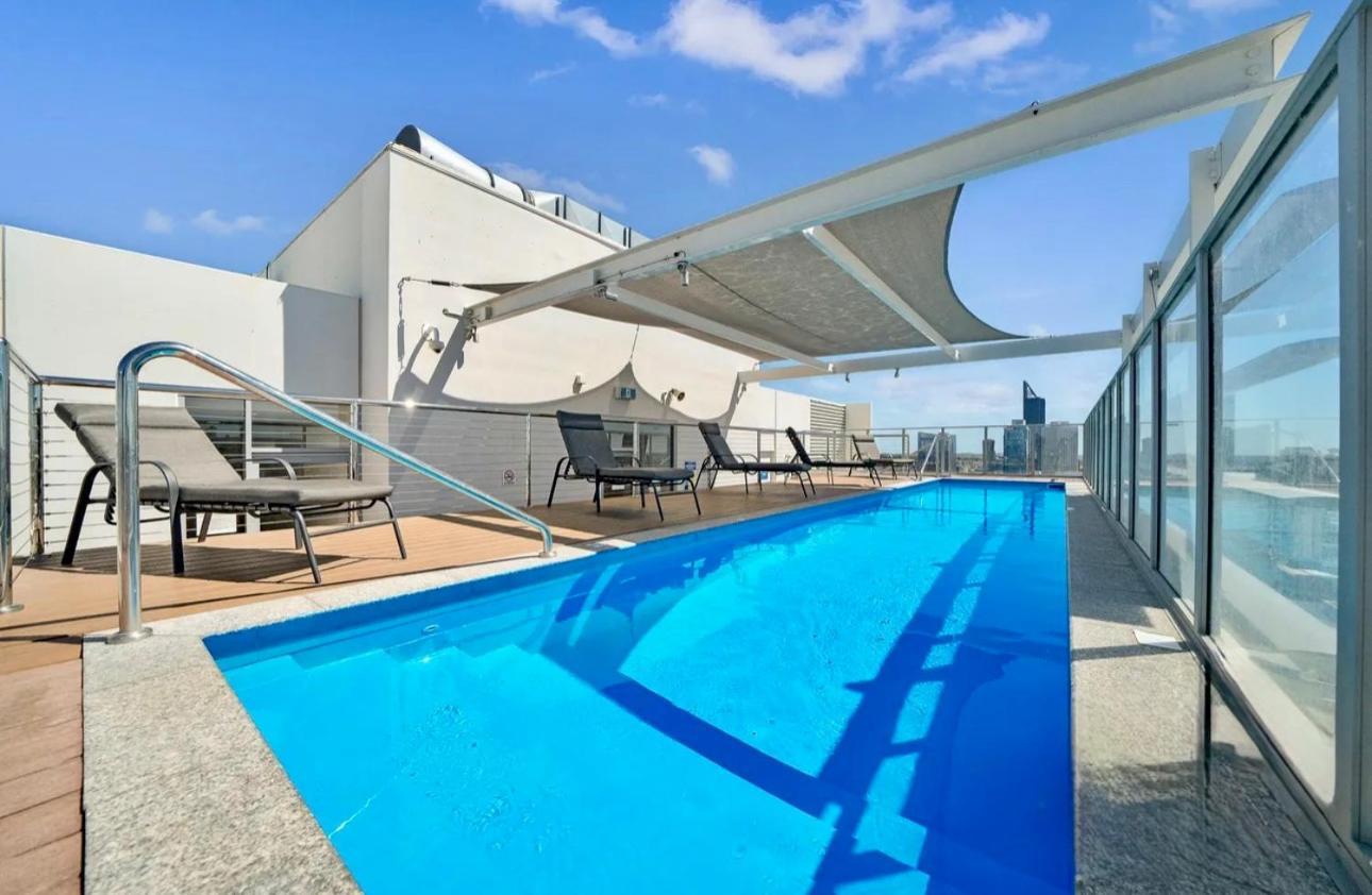 In The City Perth 1B1B Pool And Nice View Extérieur photo